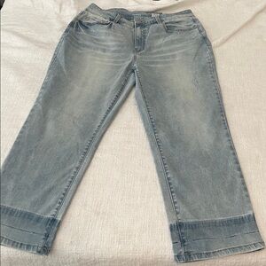 Time and Tru Women’s Light Blue Flare Jeans Sz 14 High Rise NWOT